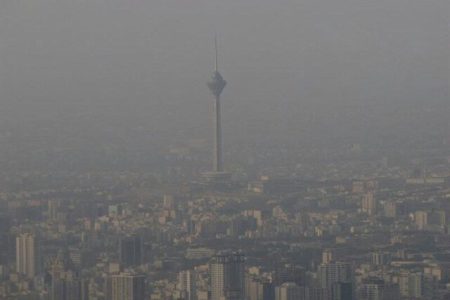 آلودگی هوای شهرهای صنعتی و پرجمعیت/ ورود سامانه بارشی به غرب کشور