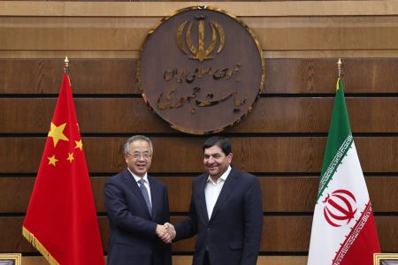 تاکید معاون نخست وزیر چین بر حمایت از تمامیت ارضی ایران