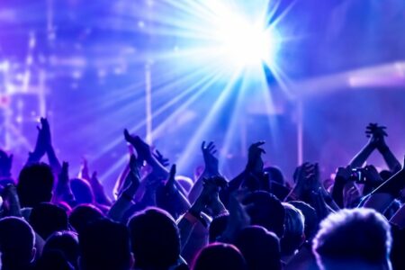 ترافیک کنسرت های موسیقی در روزهای پایانی خرداد