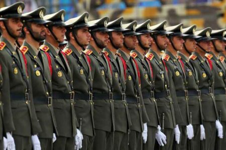 پذیرش دانشجو در دانشگاه‌های افسری ارتش